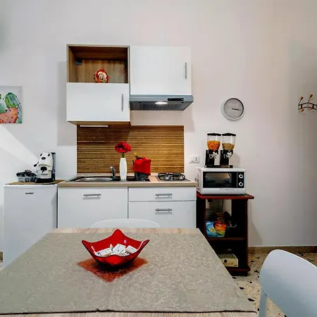 Apartment Lascaris 11