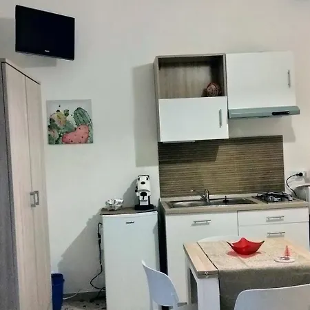Apartment Lascaris 11 *